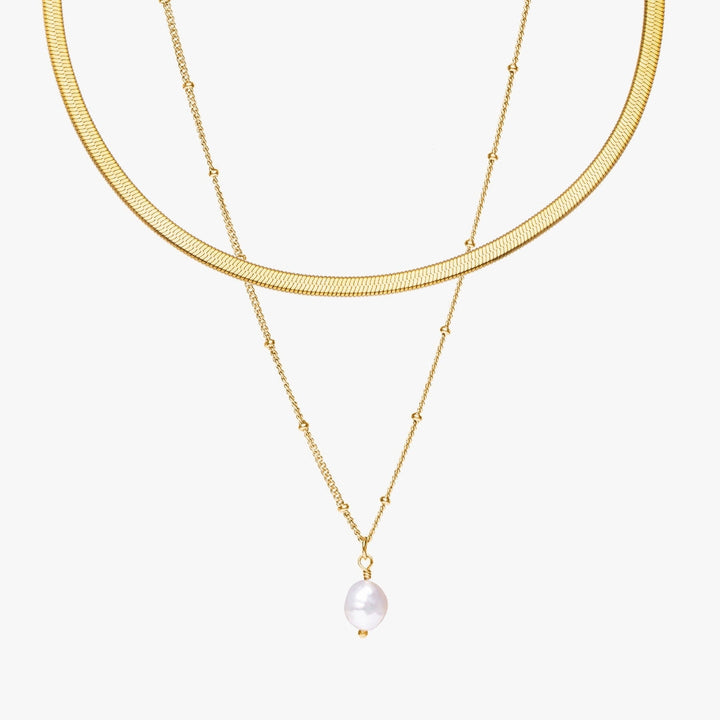 Elegantes Damen Schmuckset Gold: Wasserdichte Herringbone Kette & Süßwasserperlen-Anhänger, hypoallergen.