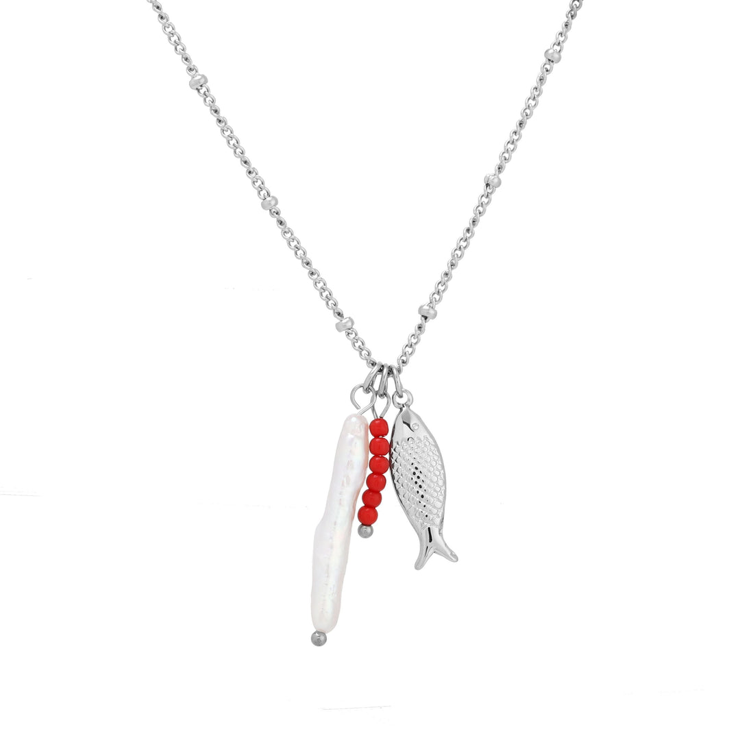 Modernes Design: Damen Halskette mit stilvollem Fisch-Anhänger, Süßwasserperle & roten Perlen. Trendiger Schmuck.