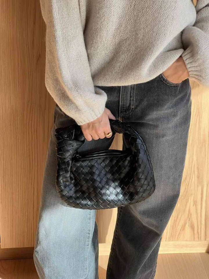 Hochwertige Damen-Handtasche Isabella gewebt, mit stilvollem Flechtdesign.