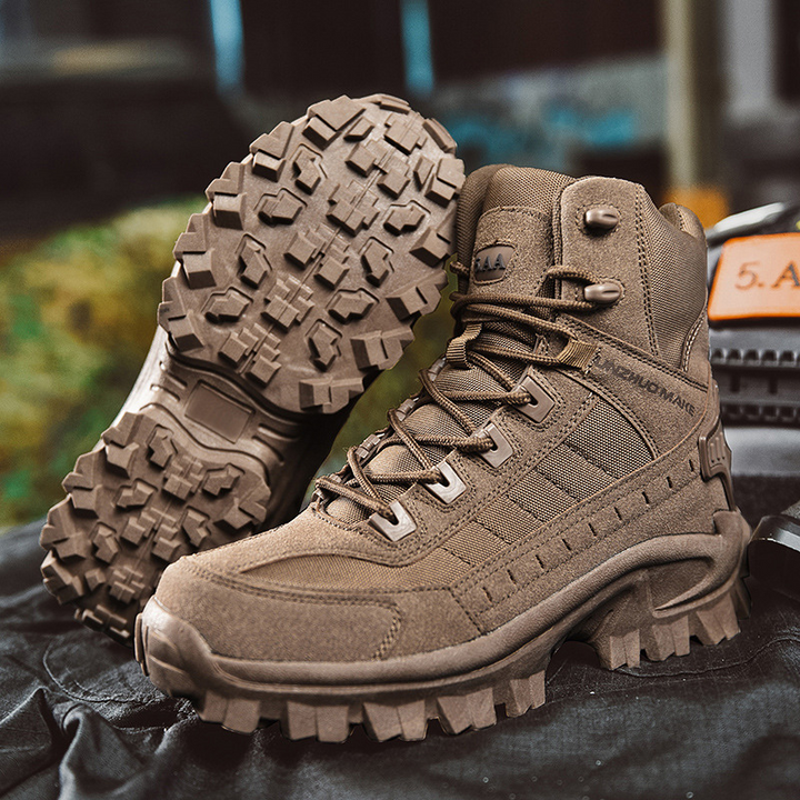 Ganzjahresstiefel Herren: Wasserdichte & taktische Arbeitsstiefel mit Komfortfunktion.