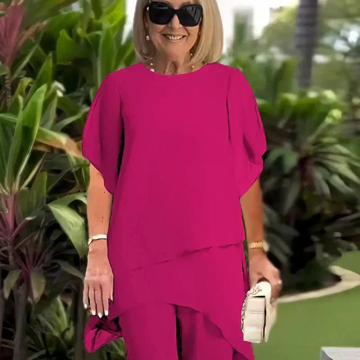 Damen-Set: Marineblaues, schickes Top & dazu passende weite Hose für einen eleganten & komfortablen Look.
