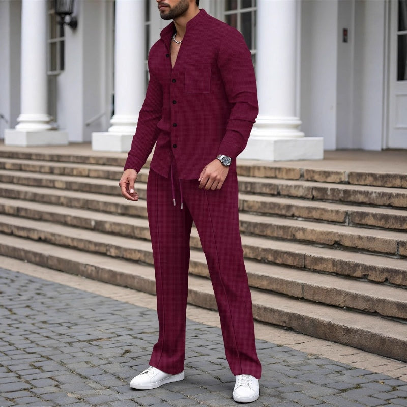 Vielseitiges Herren Casual Waffel Set. Langarm-Hemd & Hose für stilvollen Komfort, passend für Zuhause & unterwegs.