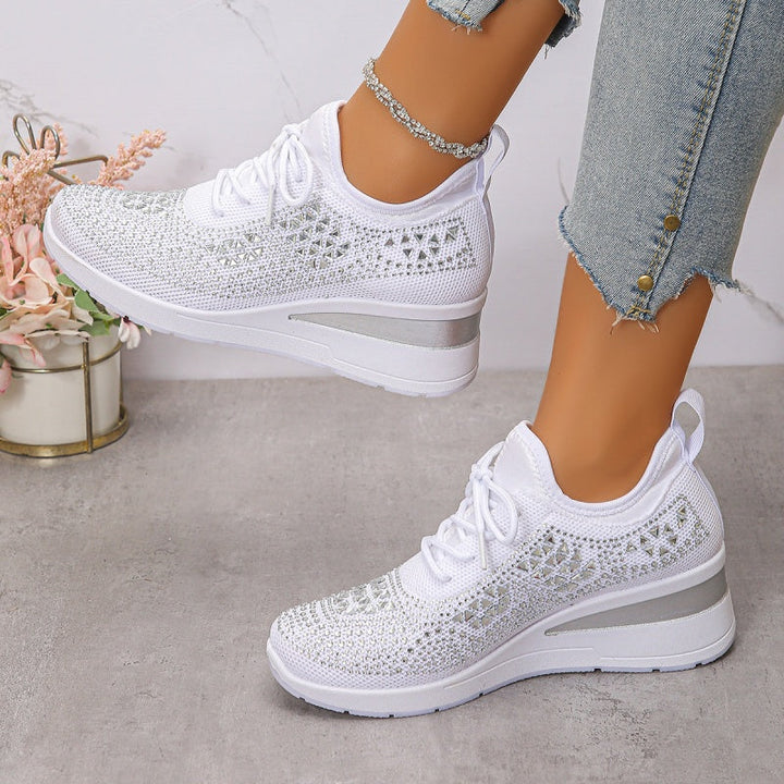 Komfortable Damen-Orthopädie-Sneaker mit Strass, für elegante Bequemlichkeit im Alltag.