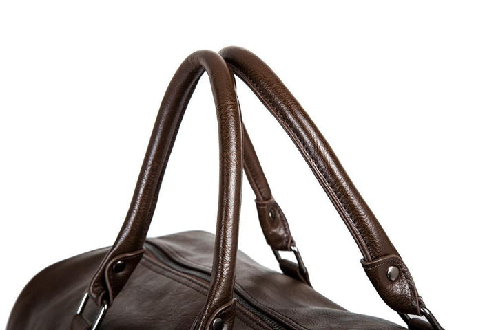 Schwarze Reisetasche mit viel Stauraum, leichtes Handgepäck für Geschäftsreisen und Urlaub.