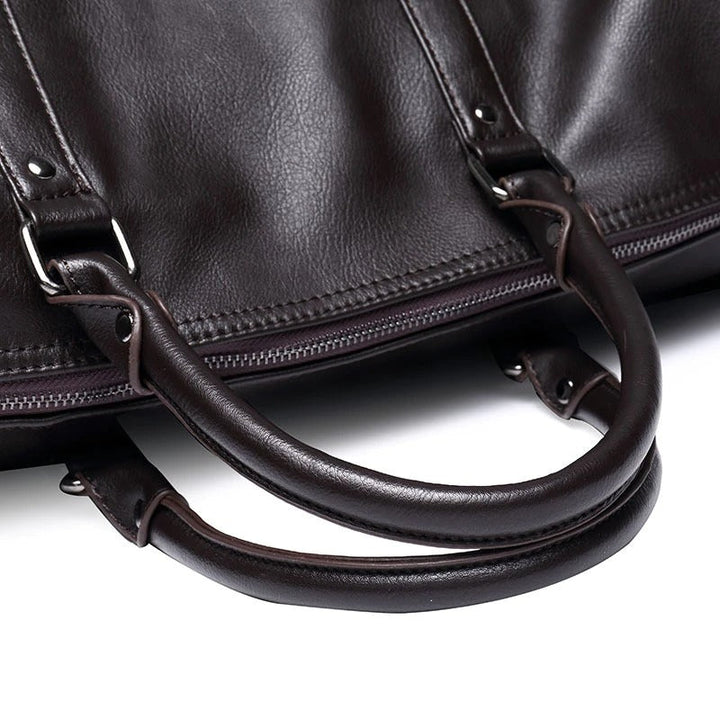 Unisex Reisetasche mit großem Volumen, leicht und robust; perfektes Handgepäck für jede Reise.