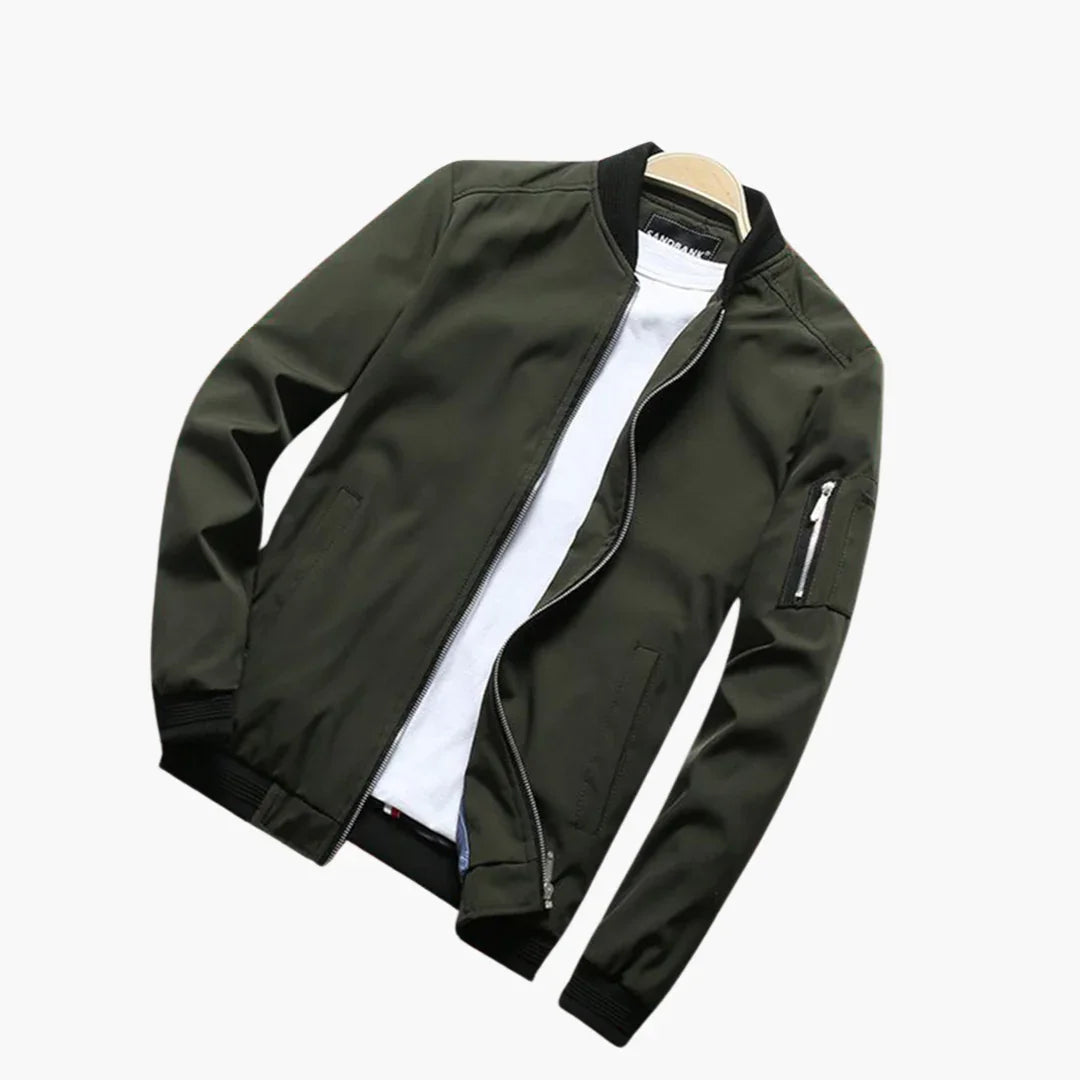 Leichte Herren Bomberjacke Slim Fit, Detailansicht des Stoffes. Ideal als Übergangsjacke für Frühling/Sommer.