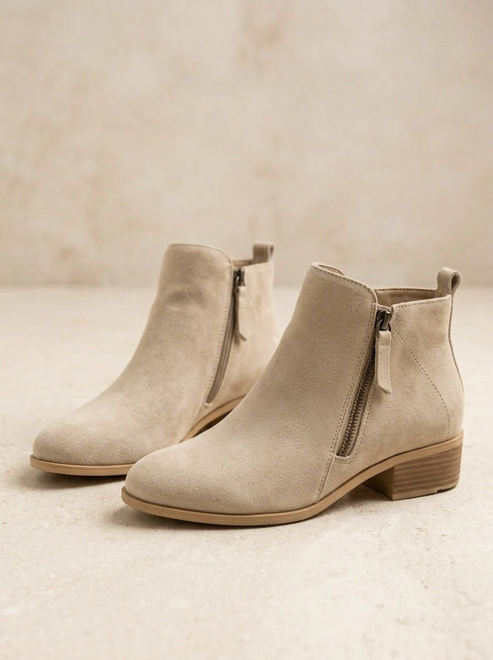 Stylische Damen Stiefeletten mit Blockabsatz, ideal für vielseitige Herbst-Outfits & hohen Komfort.
