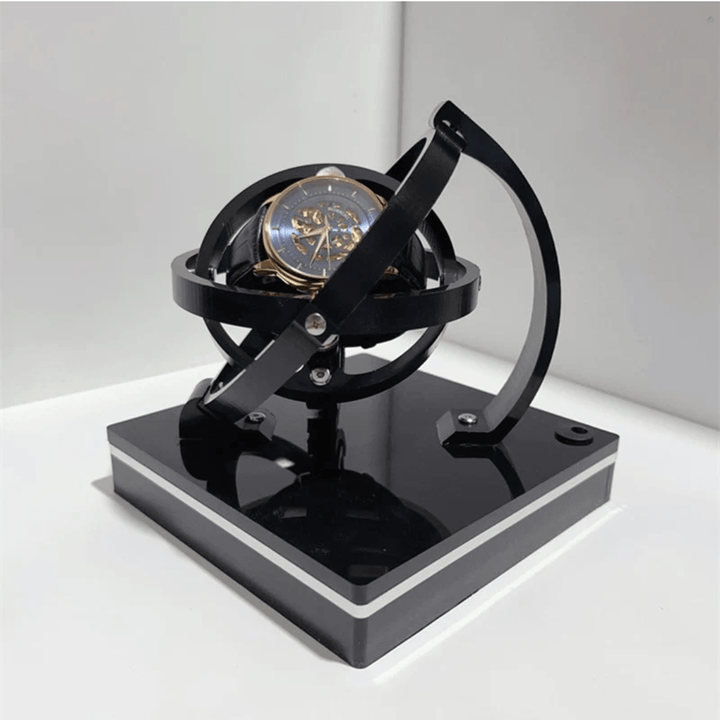 Moderner Uhrenbeweger für mehrere Uhren. Elegantes Home-Deko-Element & essentielle Uhrenpflege für Ihre Luxusuhren.