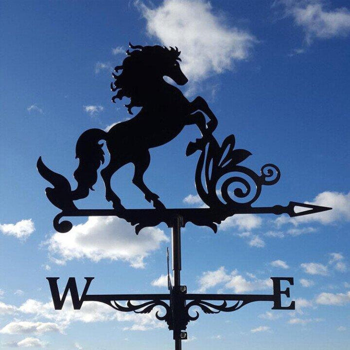 Originelle Piraten-Wetterfahne aus langlebigem Edelstahl. Bringt Abenteuer in Ihren Garten. Wetterfestes Windspiel.