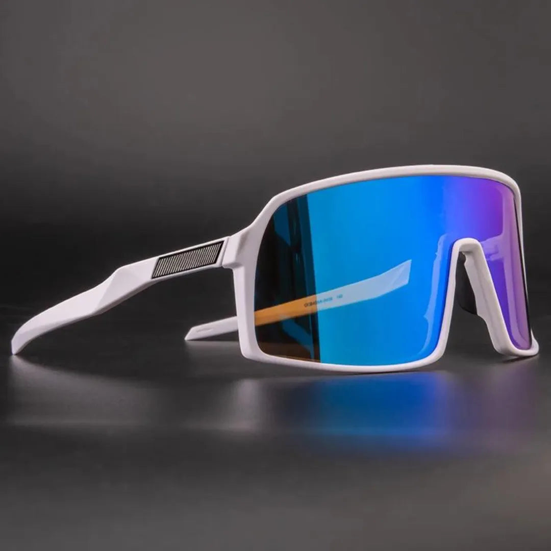UV-Schutz Sonnenbrille: Stilvolle Unisex Sportbrille für Fahrradfahrer. Bietet klaren Blick und 100% UV-Schutz.