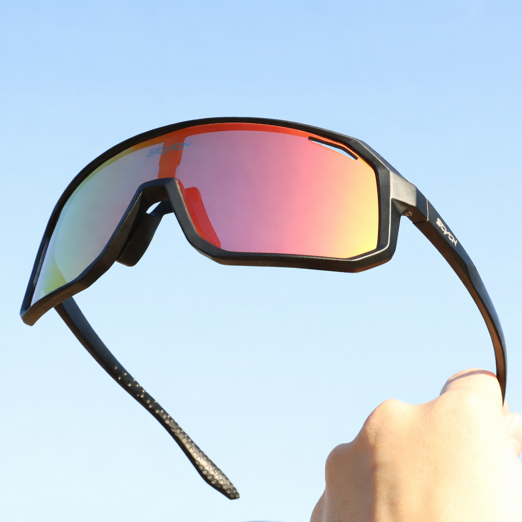 Unisex Sportsonnenbrille mit UV400 Schutz & leichtem TR90 Rahmen für Outdoor-Sportarten.
