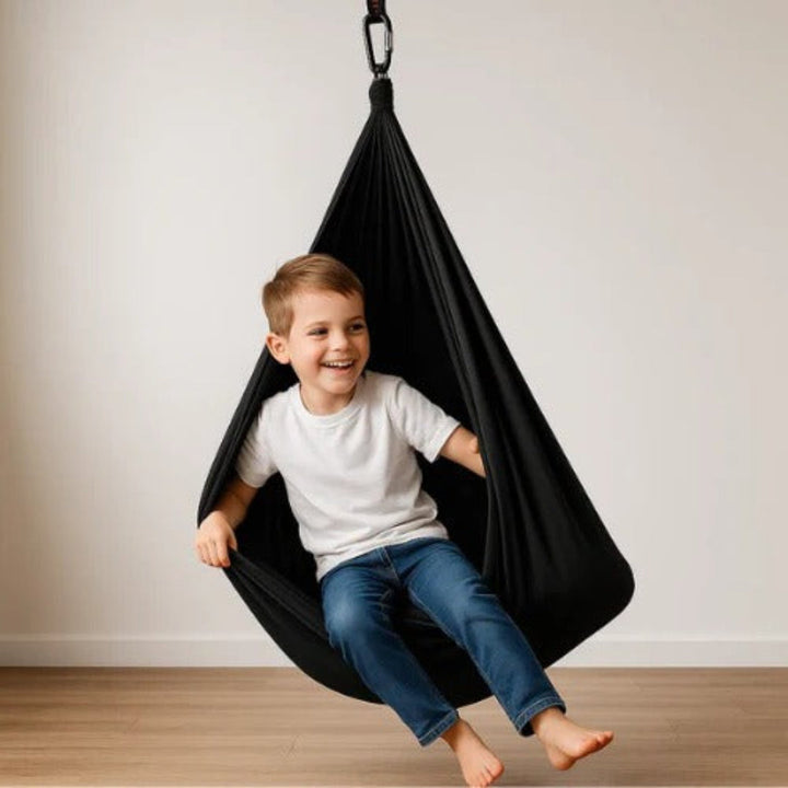 Entspannende Textil-Hängeschaukel für eine Auszeit. Robuste Unisex Indoor- & Outdoor-Schaukel für Garten und Wohnzimmer.