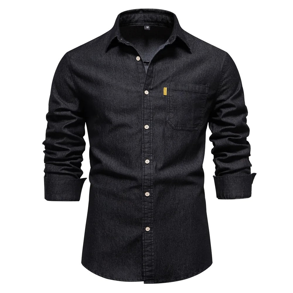 Herren Langarm Jeanshemd in klassischer Passform mit Knopfleiste, ideal für einen stilvollen Alltagslook.