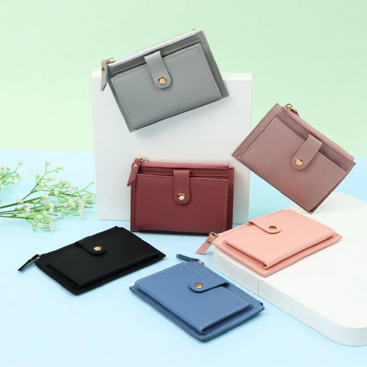 Moderne Unisex Geldbörse für den täglichen Bedarf. Kompakt, elegant und praktisch.