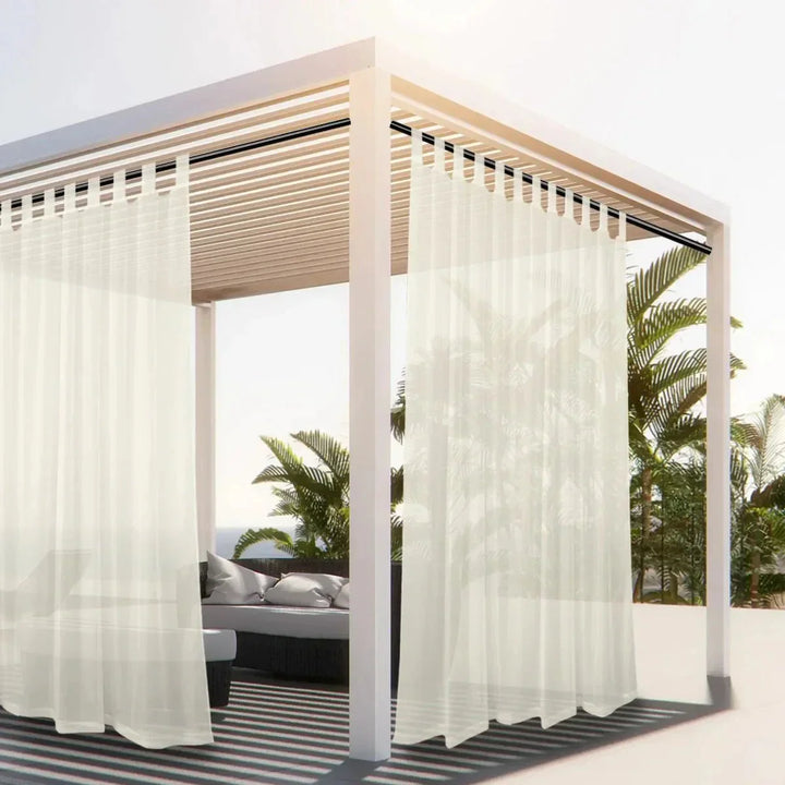 Moderner Outdoor Vorhang für Garten & Außendekoration. Wasserabweisend, schafft gemütliche Terrasse & Privatsphäre.