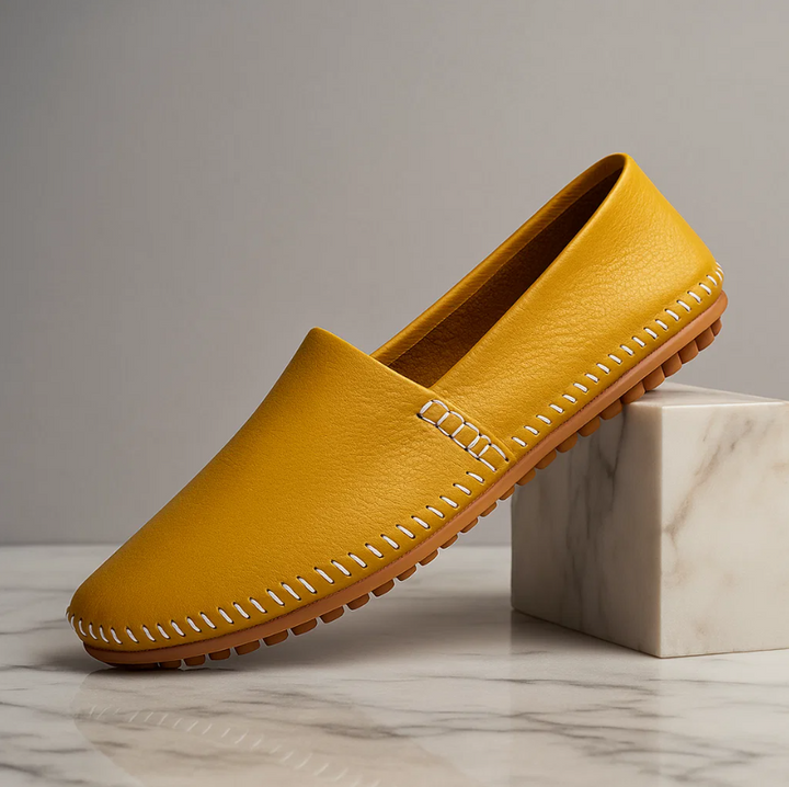 Elegante Herren-Loafer für Sommer und Freizeit; handgenähte Schlupfschuhe mit komfortabler Passform.