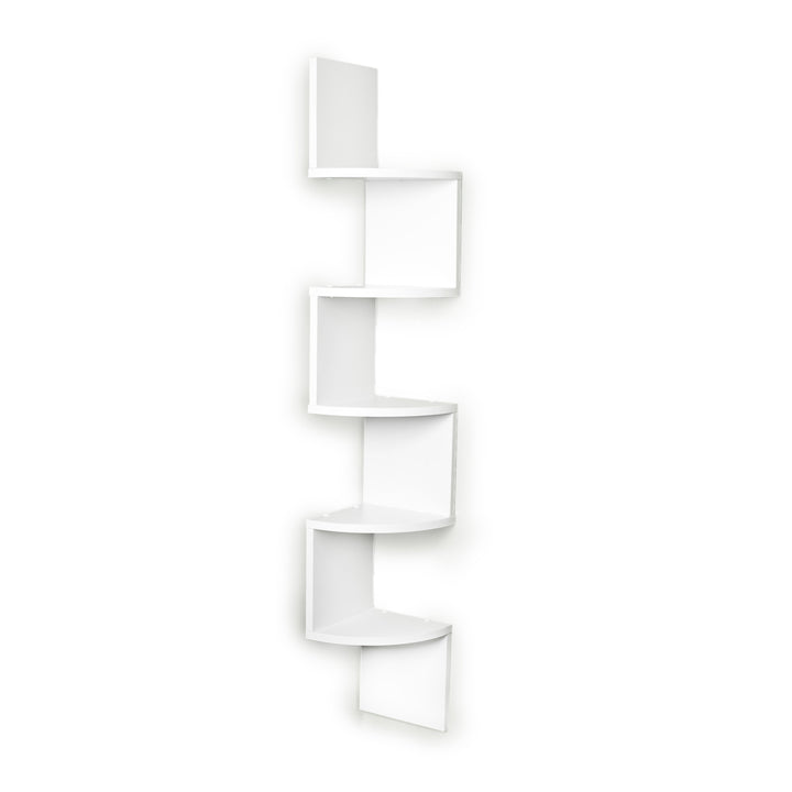 Dieses platzsparende Zigzag-Eckregal maximiert vertikalen Stauraum in jedem modernen Zuhause, ein echtes Design-Möbel.